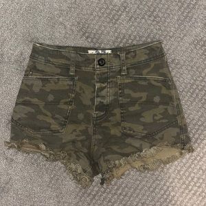 FREE PEOPLE (We The Free) Camo “CRVY” Denim Shorts